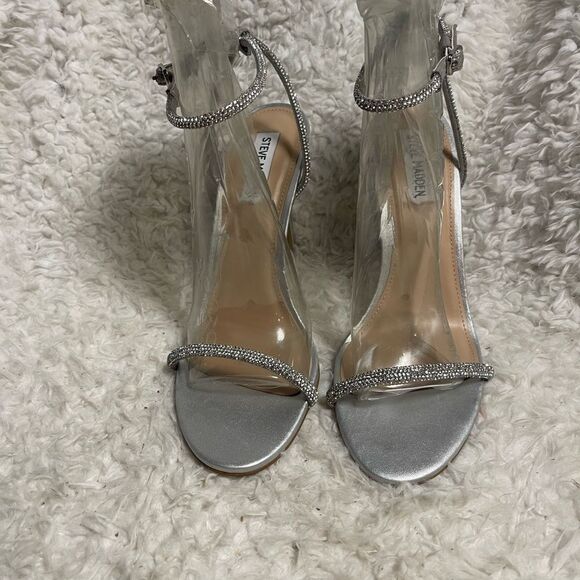 Steve Madden Metallic rhinestone Silver Ankle Strap Heels SZ10M - Picture 2 of 9